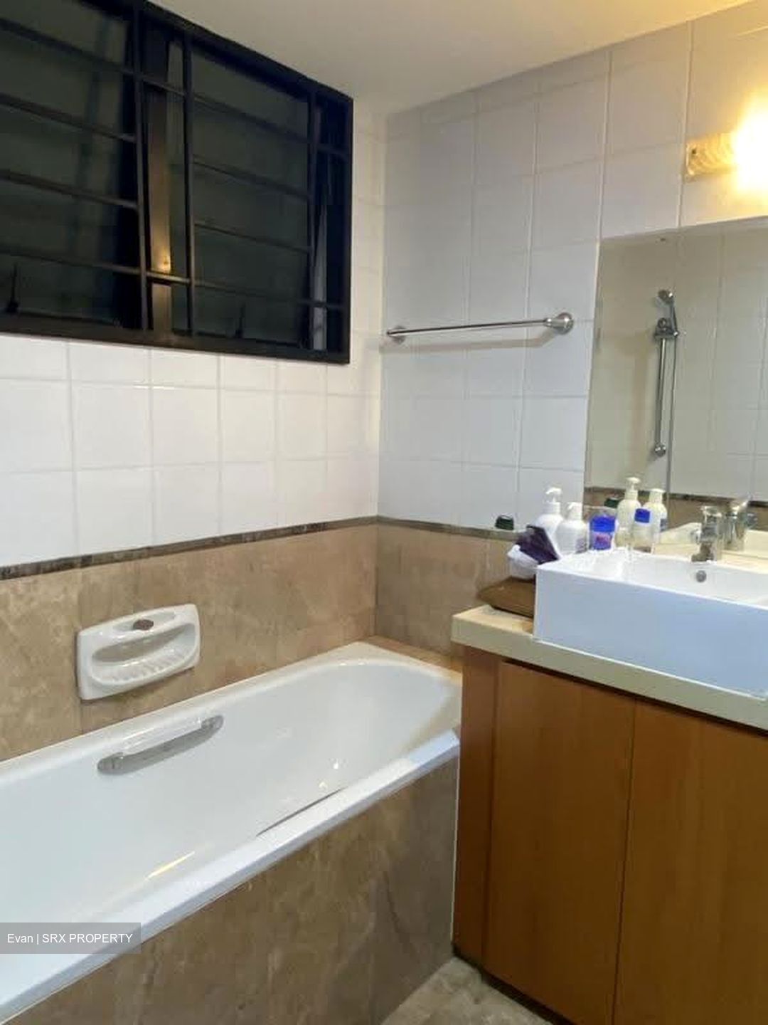 Central Grove (D14), Condominium #630083441